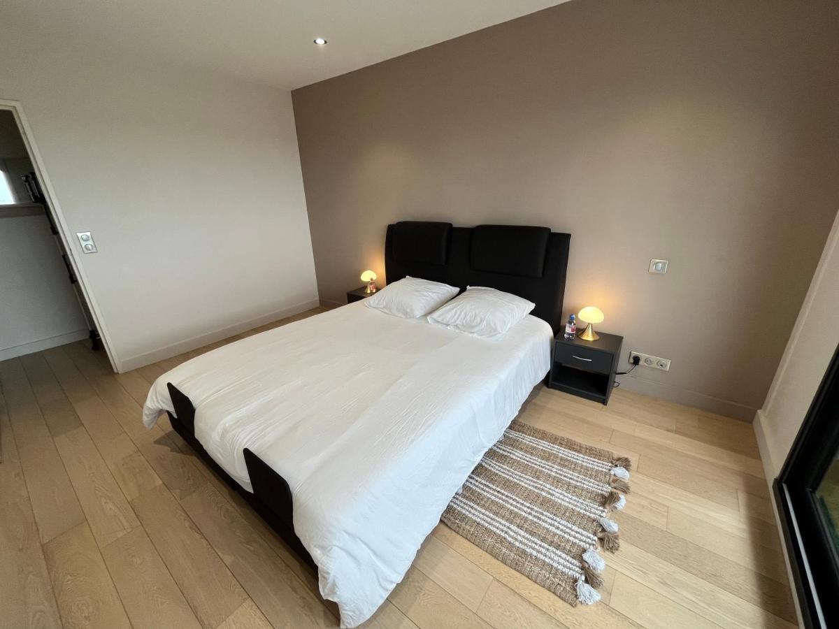 Apartamento Le Richelieu Courbevoie Exterior foto